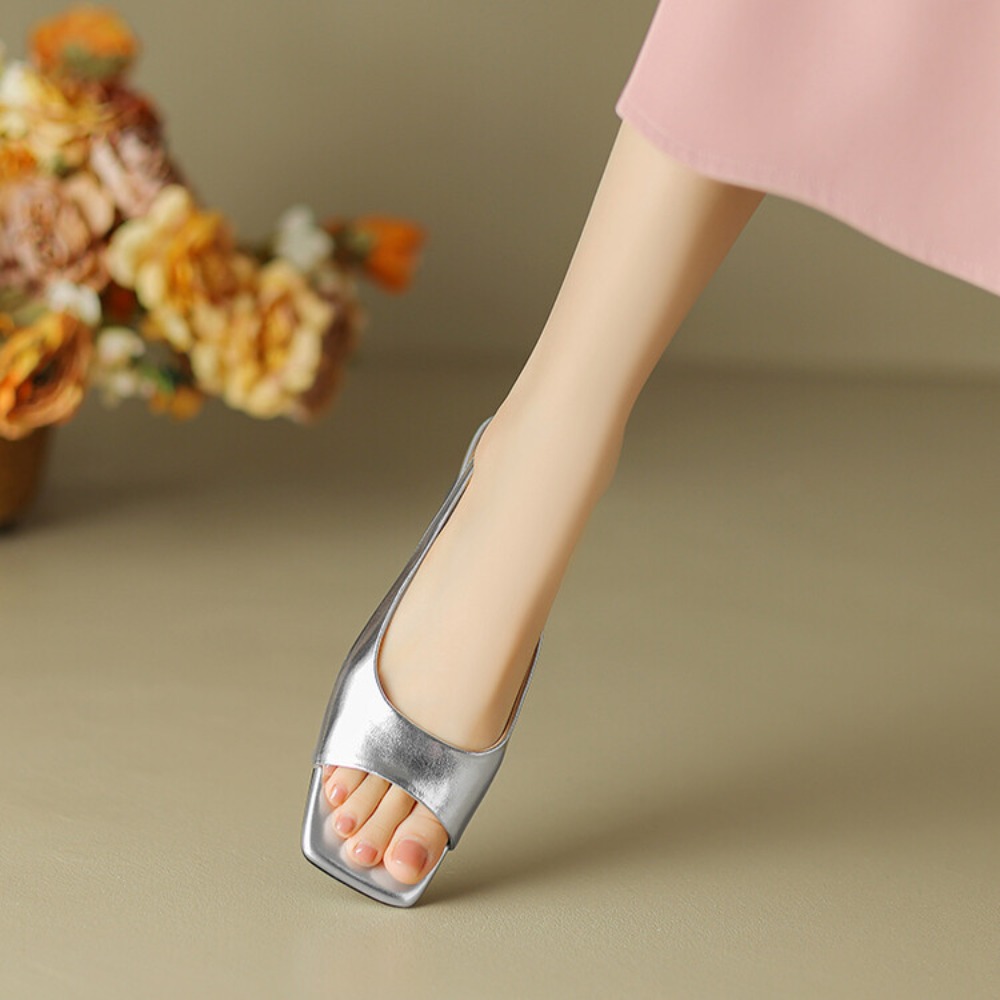 Mules de tacón bajo metálico c - Sandals reseña y precio